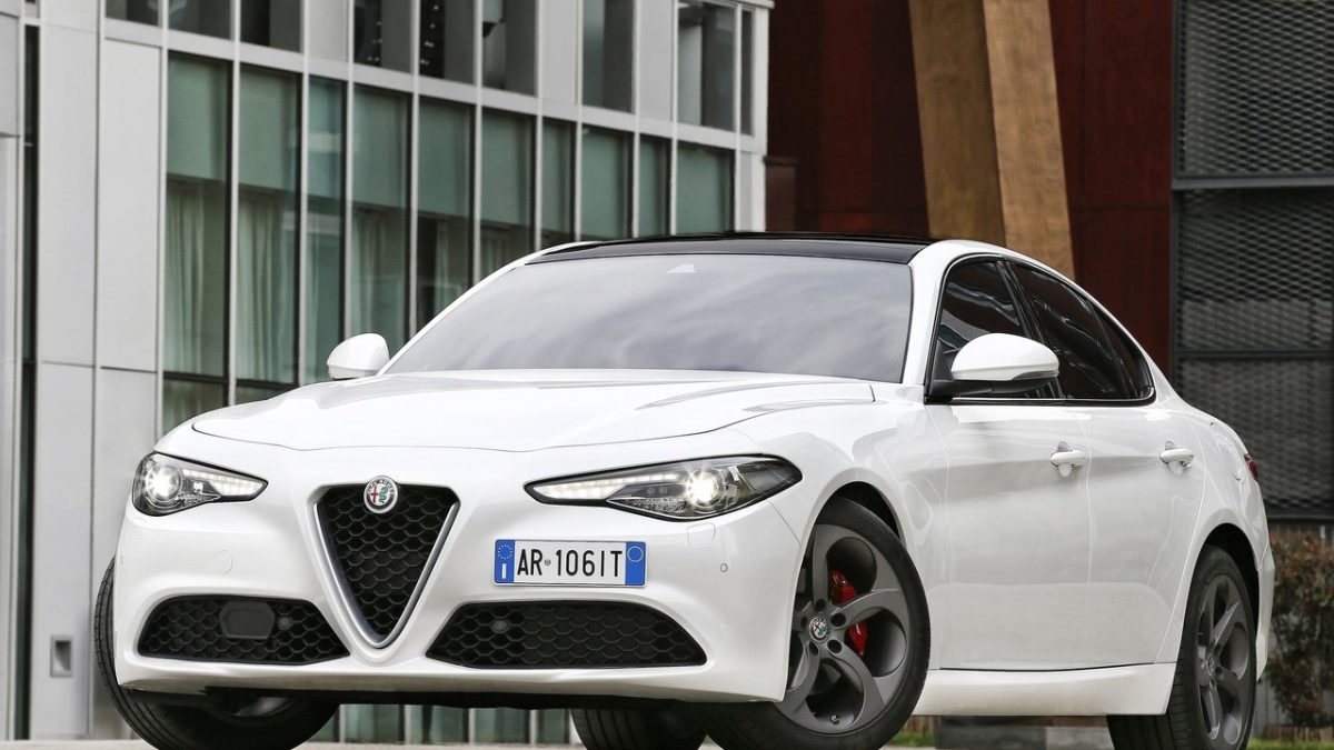 Alfa Romeo Giulia – 2016